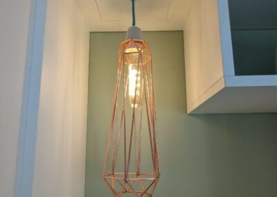 Création de bibliothèque avec décoration