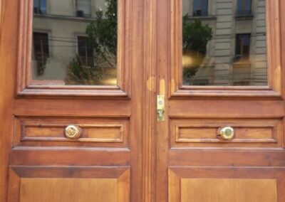 Porte en bois croix d'Or
